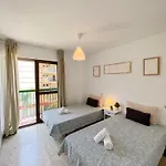 شقة Bright And Cozy Flat By The *