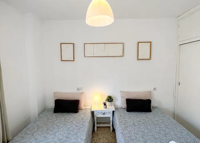 Bright And Cozy Flat By The * Fuengirola