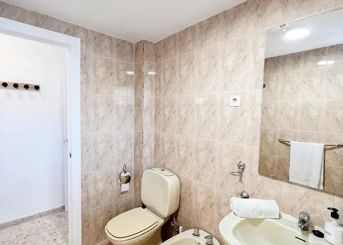 Bright And Cozy Flat By The Appartement Fuengirola