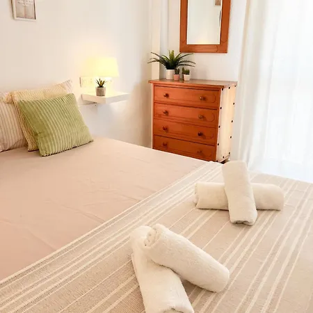 Bright And Cozy Flat By The *