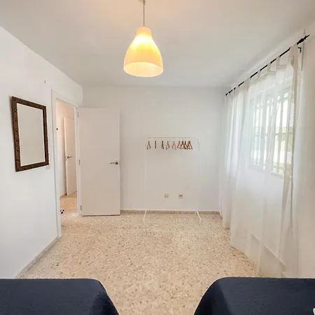 Bright And Cozy Flat By The Appartement